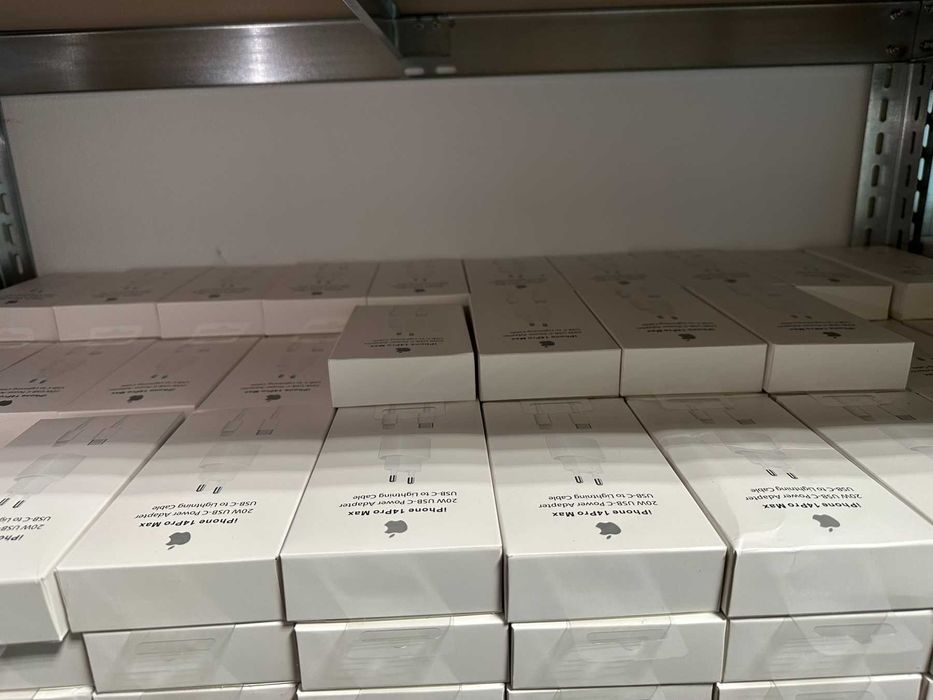 Зарядка СЗУ для  Apple USB-C A2347 20W MHJE3ZM+ кабель