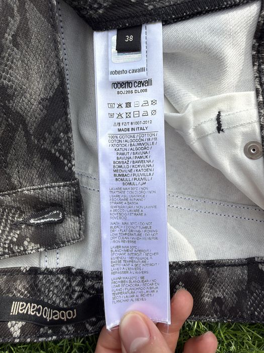 Roberto Cavalli calças flare estampado python