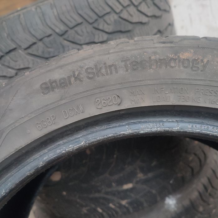 Uniroyal całoroczne 235/45/17