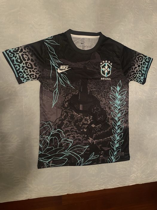 Camisola de futebol do brasil (edicao limitada)