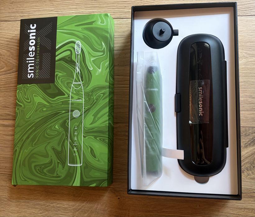 Nowa szczoteczka soniczna Smilesonic EX Green 4 końcówki, etui