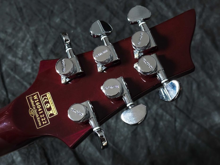 Schecter V-1 Custom Flying V 2016