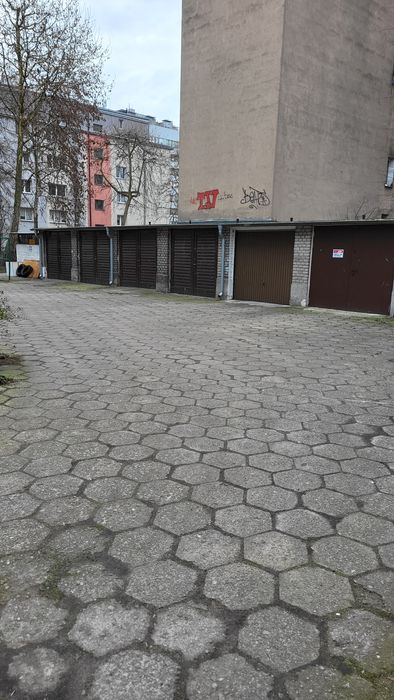 Centrum sprzedam garaż spóldz/własnościowy ul. śniadeckich