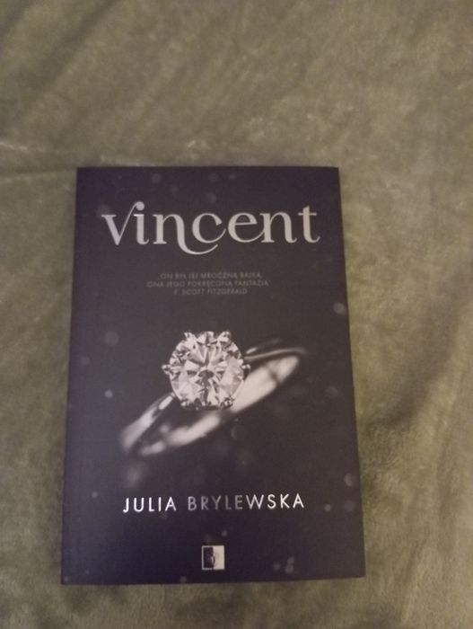 "Vincent" Julia Brylewska