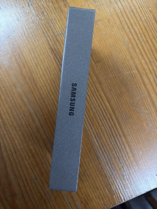 Samsung Galaxy Z Flip 7 256/12 NOVO