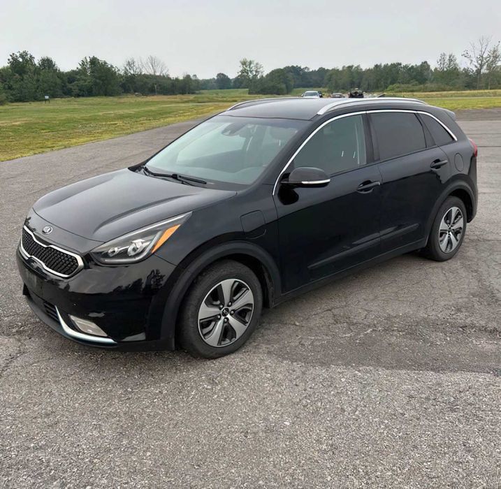 Kia Niro Hybrid      2018