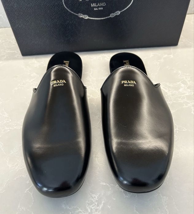 Mules, sapatos Prada