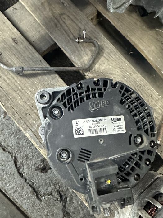 Alternator mercedes w177