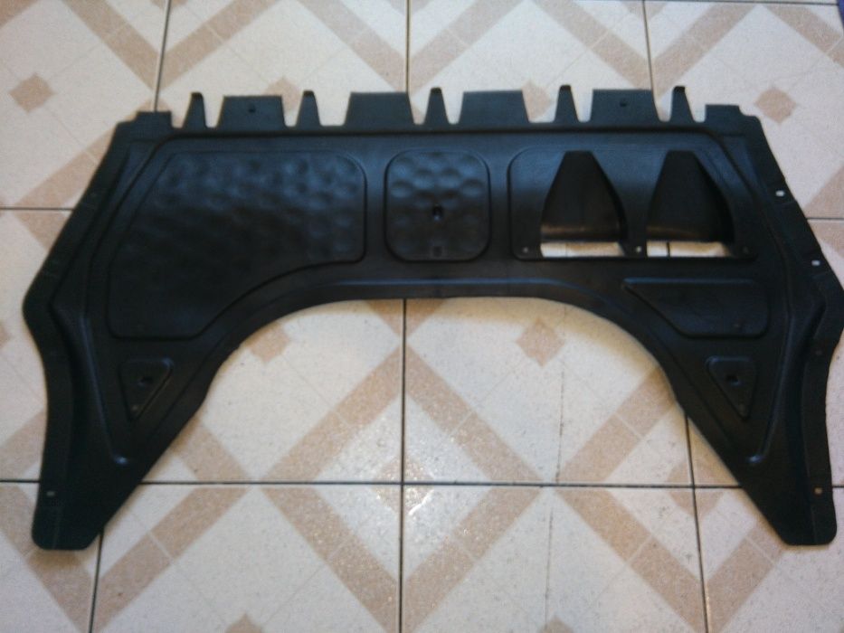 Защита двигателя Jetta /Octavia/Yeti/Caddy/Golf/Tiguan/Passat b7 usa