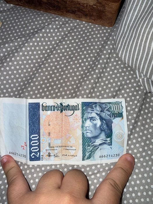 Lote de Notas Antigas Portuguesas em Escudos – Coleção