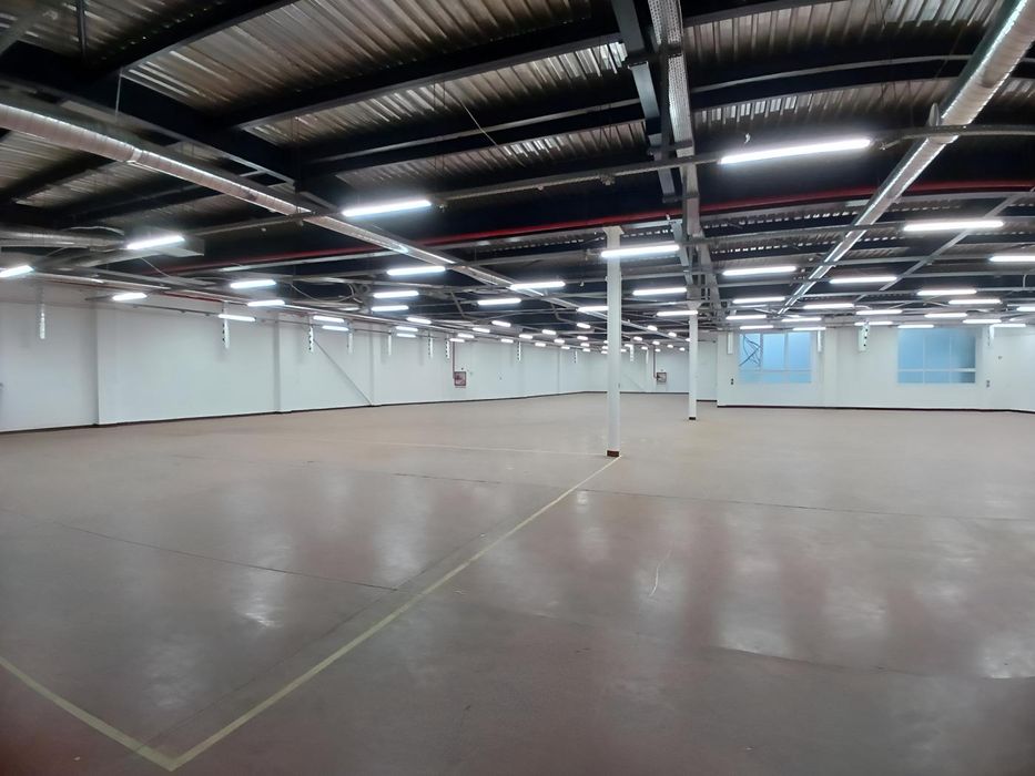 Оренда приміщення: склад 1280 м2 з вантажним ліфтом