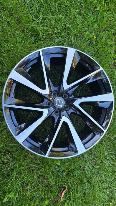 FELGI VOLVO XC90/XC60 21" 5 V Spoke Black/Diamond Cut PROSTE stan BDB