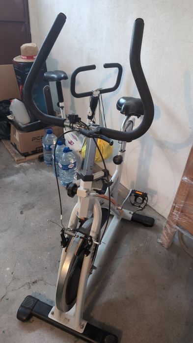 Bicicleta estática Jet Bike