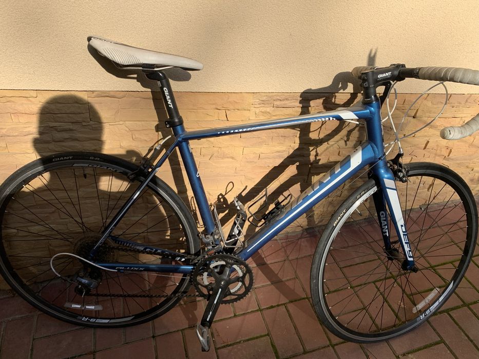 Giant Defy 4 M/L