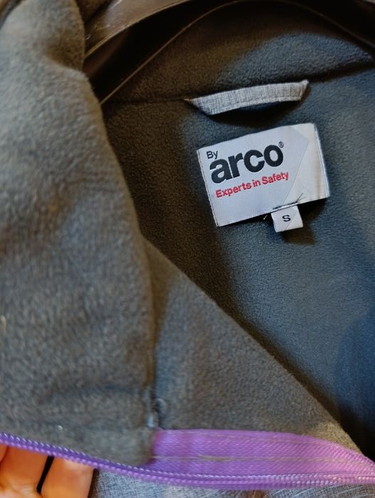 Осінньо-весняна куртка на флісі