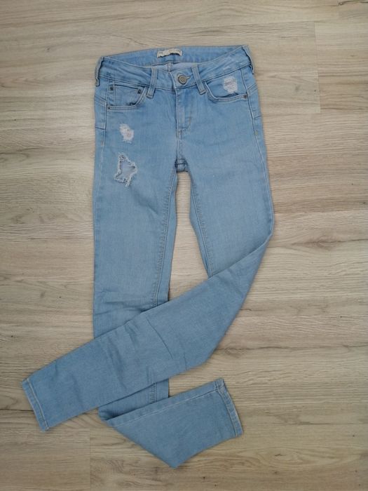 Spodnie jeansy rurki pull & bear 32 XXS