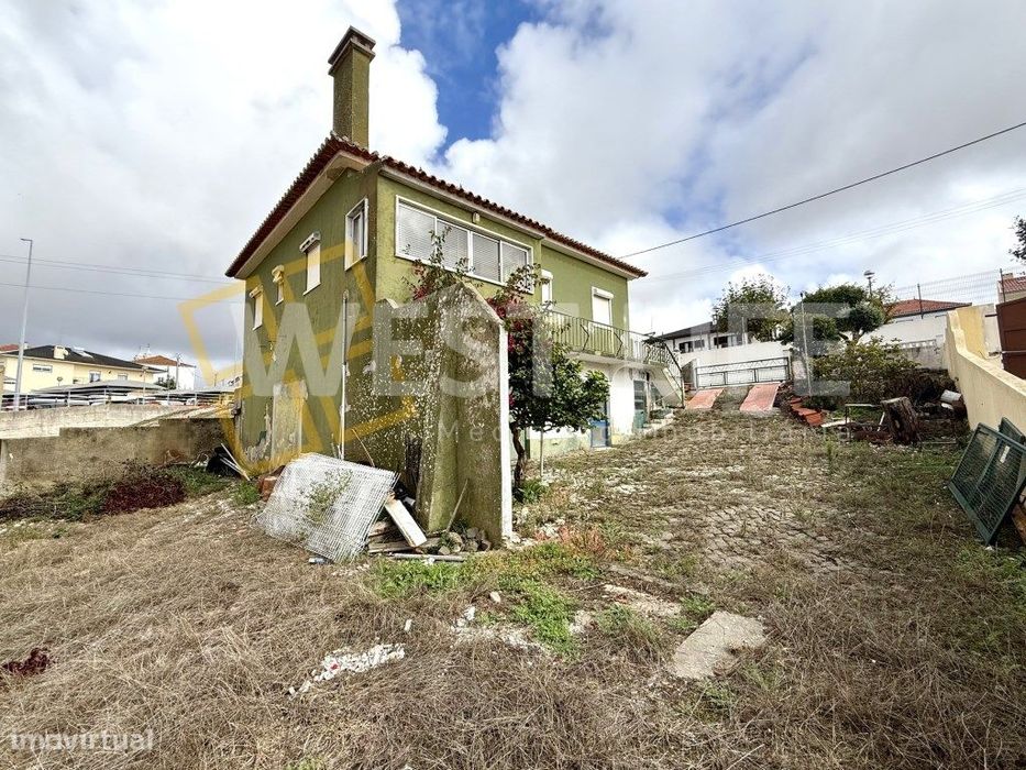 Moradia T4 com ELEVADO POTENCIAL - Centralidade - EXCLUSIVO WL - En...