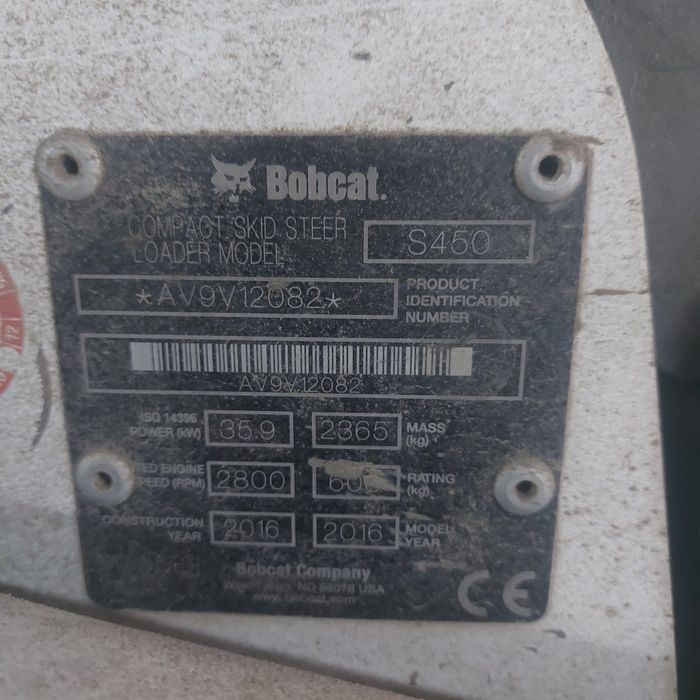 Бобкат погрузчик