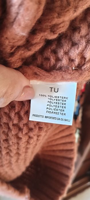 Super sweter z cudnymi rękawami