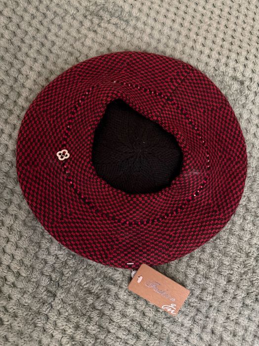 Bordowy beret, nowy z metką - kaszmir!