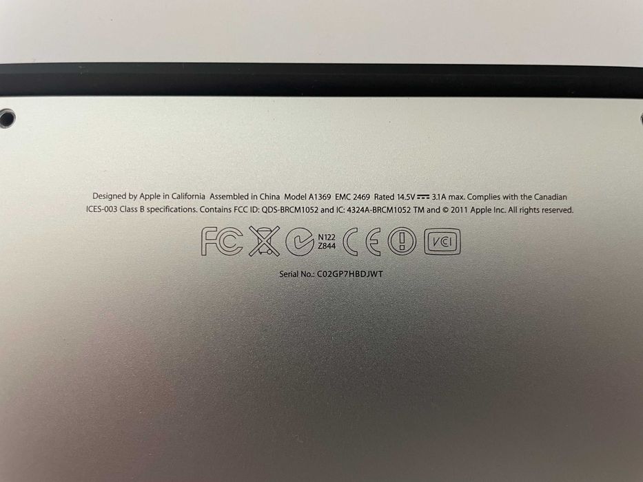 macbook air Модель A1369