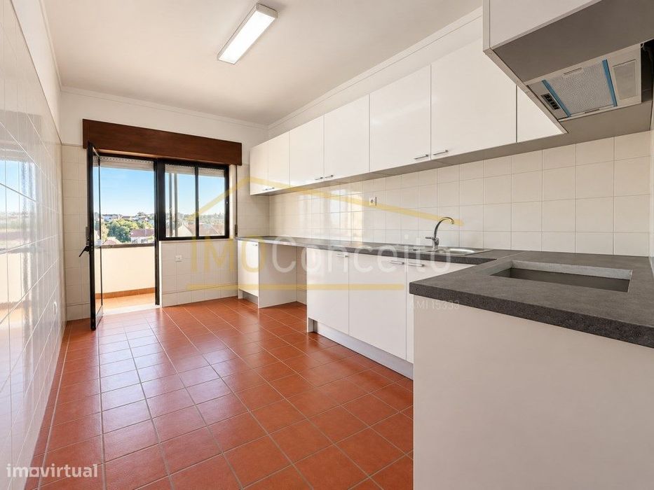 Apartamento T3 remodelado em Torres Novas