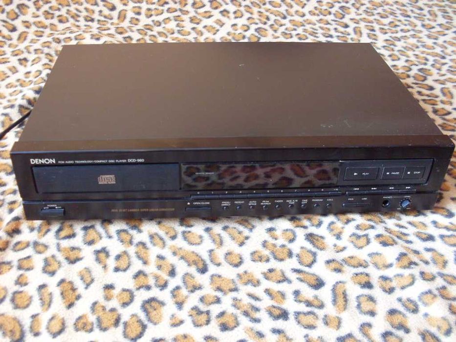 Odtwarzacz CD DENON DCD-960