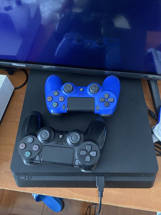Consola ps4 semi nova