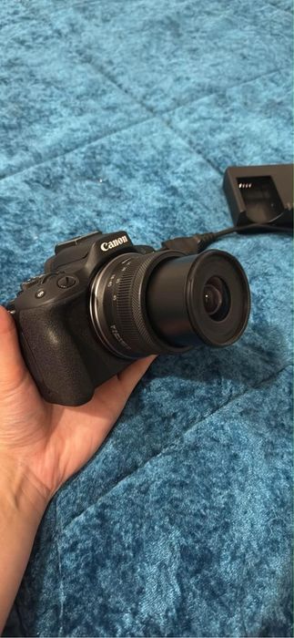 Maquina fotografica canon EOS R50+RFS 18-45IS