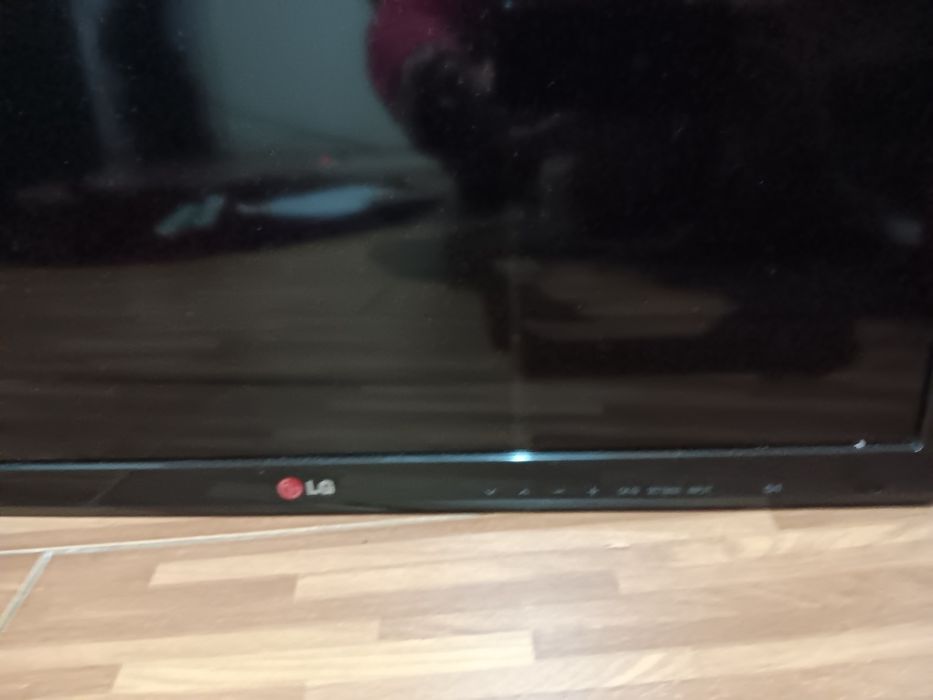 Televisões baratas e a funcionar64740134707330120