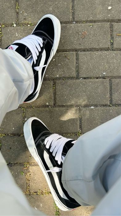 В наявності кеди Vans Knu Skool (Оригінал)