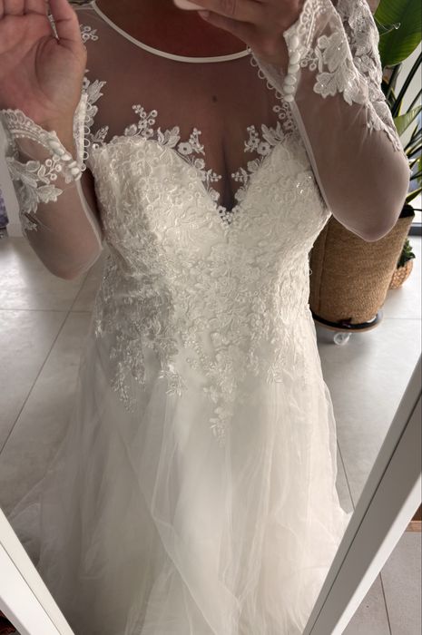 Suknia slubna asos m/l z dluzszym tylem