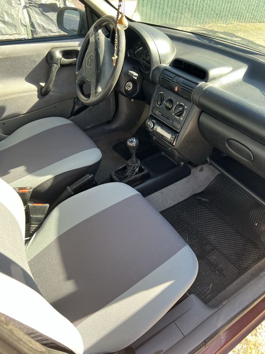 Opel corsa b gasolina