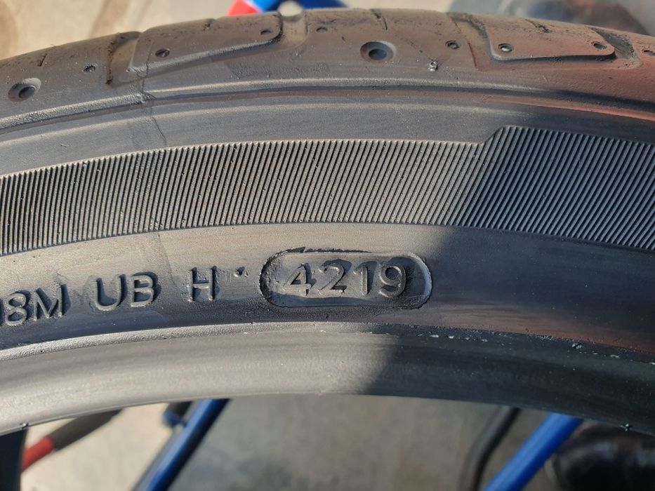 285/35 R22 Hankook Ventus S1 evo2 R01 K117A  Sound Absorber /AUDI Q7