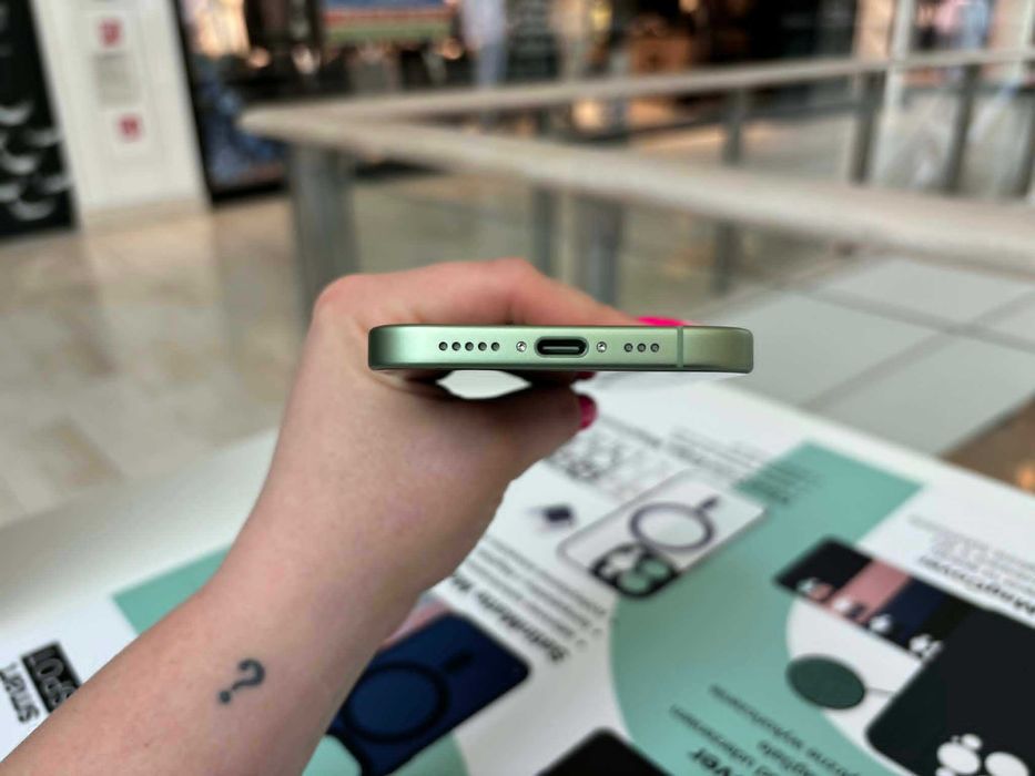 WoOW! | iPhone 17 256 GB Sage e-SIM | Raty 0% bez wpłaty własnej | Możliwość wysyłki
