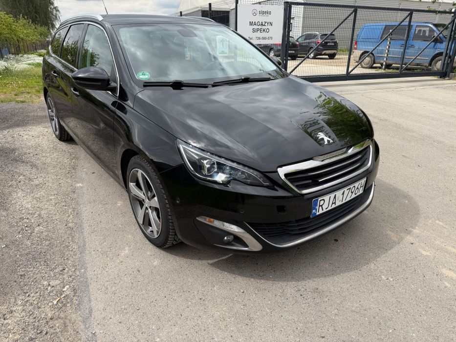 Peugeot 308 1.2i