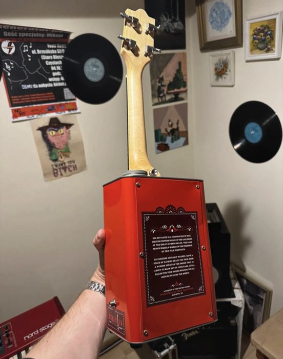Ukulele elektryczne Bohemian