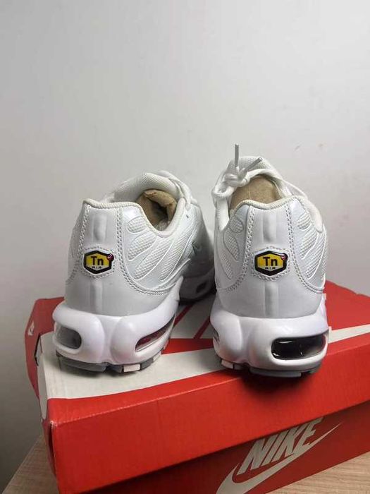 Nike Air Max Plus Tn White  Rozmiar 43
