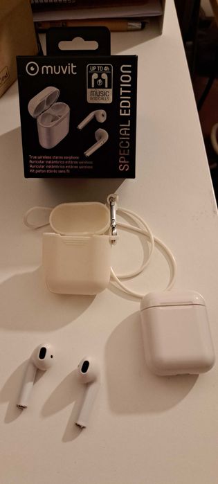 Fones bluetooth novos