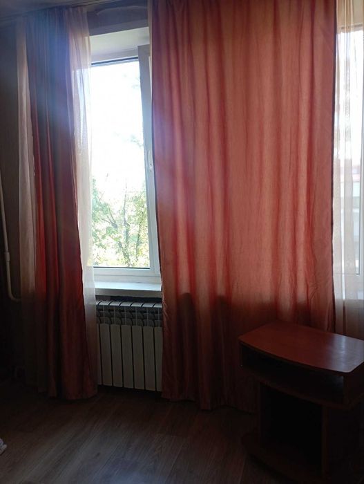 1-кімн. 22 м2 метро Лісова