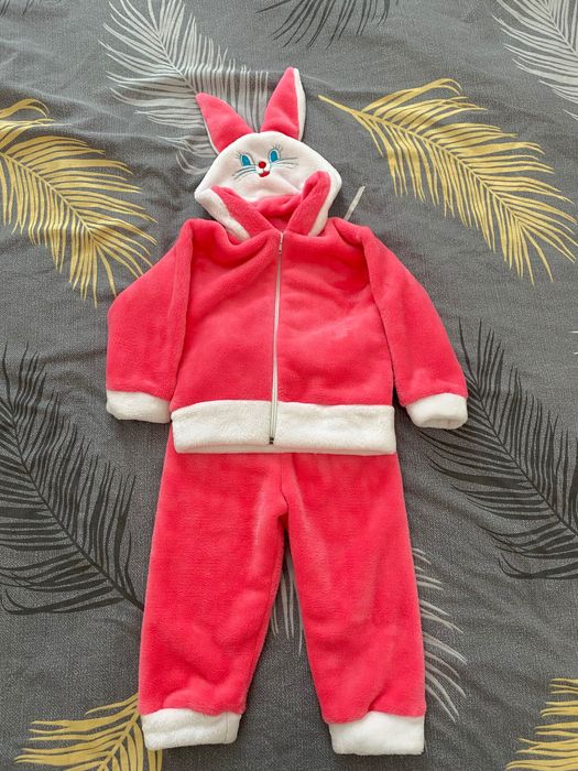 Kostium króliczka różowy dziecięcy ciepły r 92
