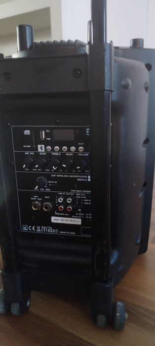 Coluna Bluetooth Ibiza Sound Port8VHF