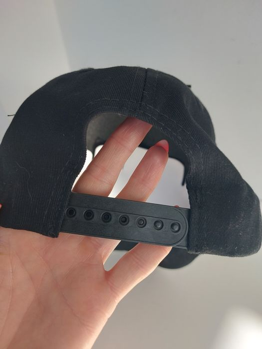 Czapka z daszkiem z latarką Led Hi Mountain