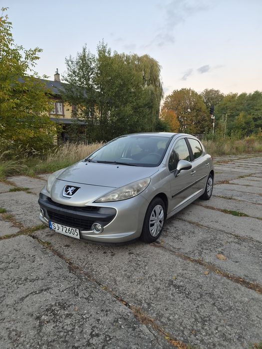Peugeot 207 1.4 benzyna 2008