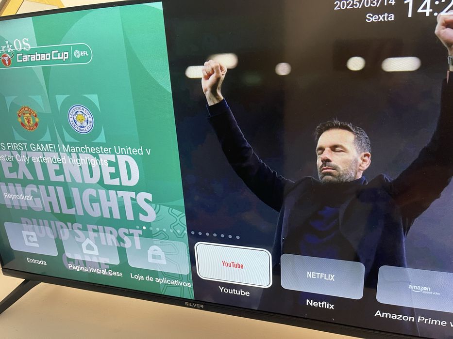 Smart Tv Silver