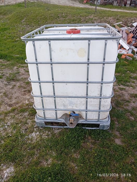 Depósito de água para venda