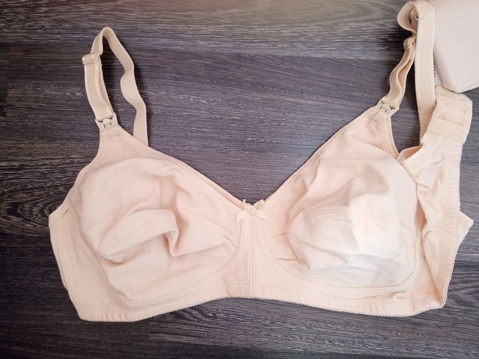 Бюстгальтер для годування 90 Е+подарунок