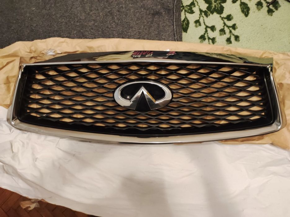 Решетка infinity Q50