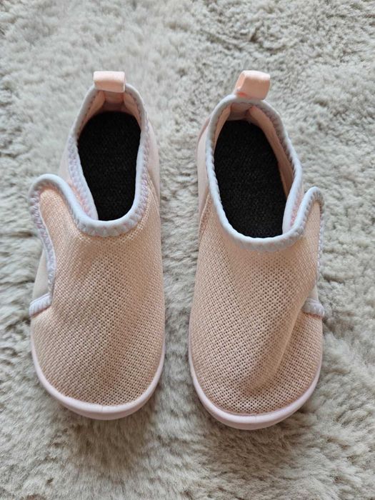 Buty do wody Aquashoes dla malucha Nabaiji Decathlon różowe