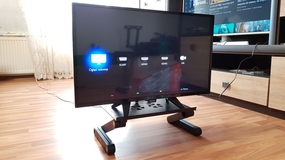 Телевізор Philips 32PHH4101/88
